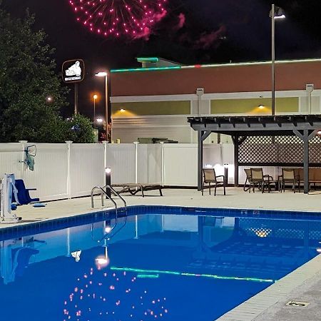 Best Western Huntsville Bagian luar foto