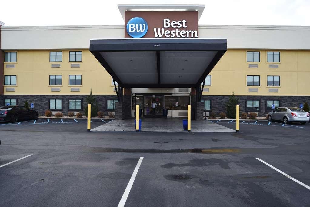 Best Western Huntsville Bagian luar foto